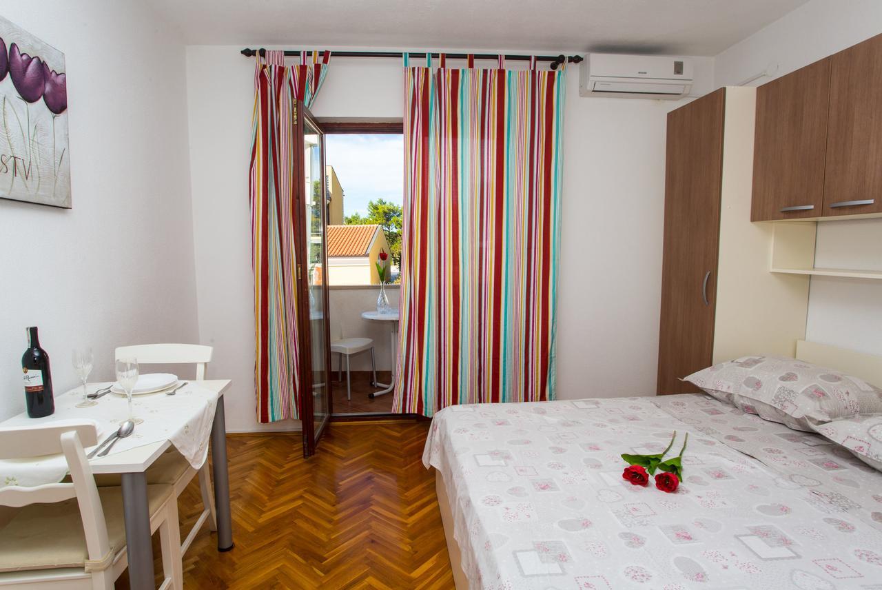 Apartments Zoran Promajna Habitación foto